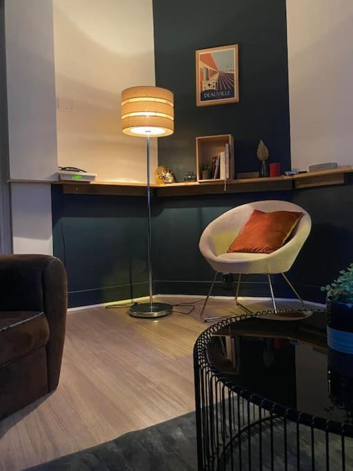 Studio Avec Terrasse A دوفييل المظهر الخارجي الصورة